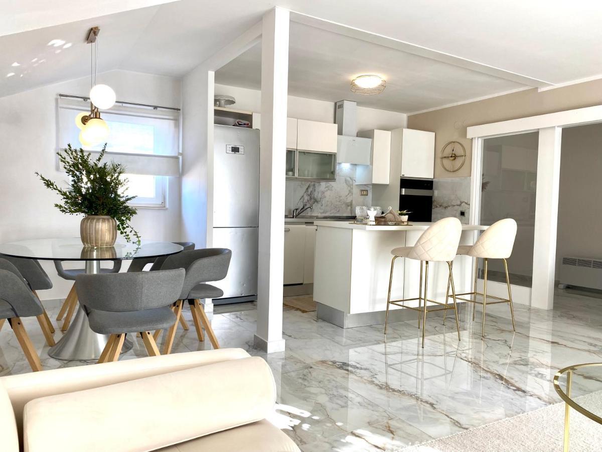 Apartman Bartol Betina  Extérieur photo