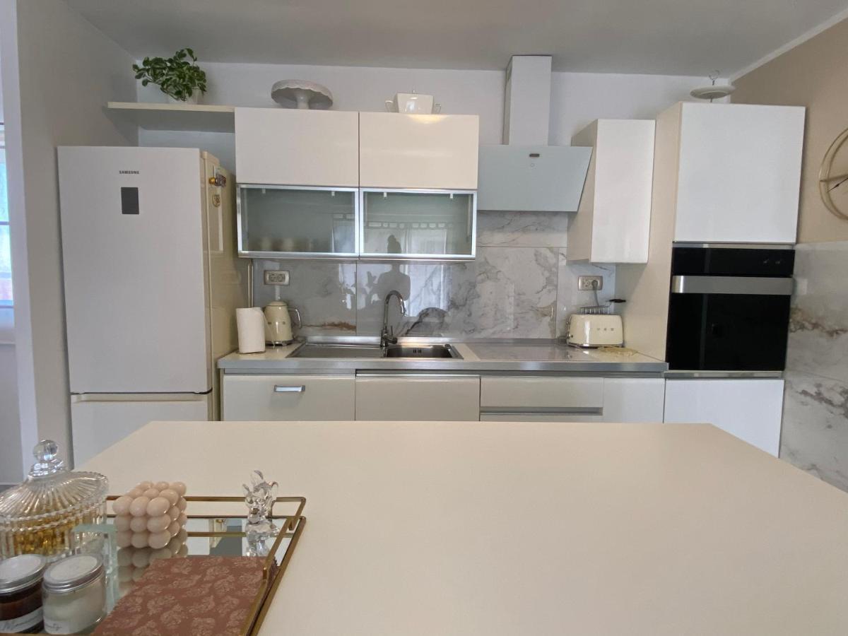 Apartman Bartol Betina  Extérieur photo